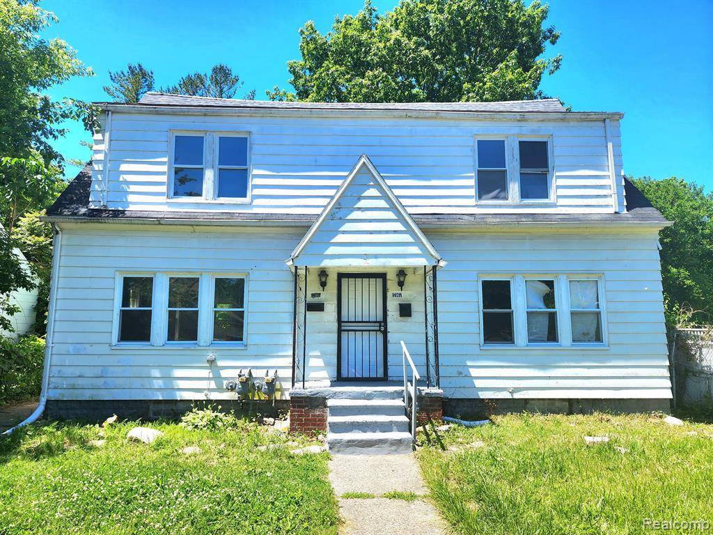 Detroit, MI 48219,17165 GORE