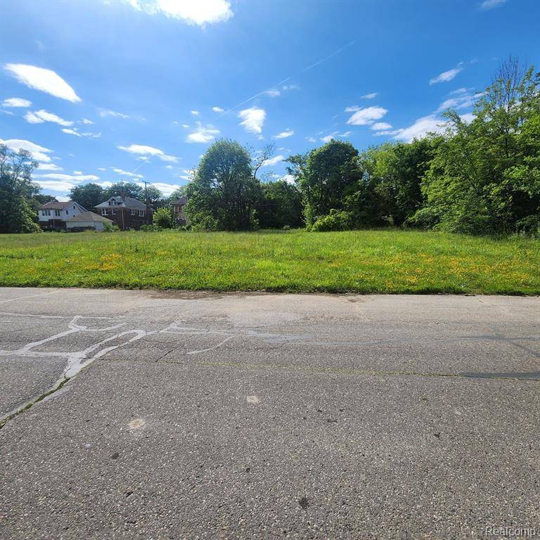 Detroit, MI 48204,5040 FERNWOOD Street