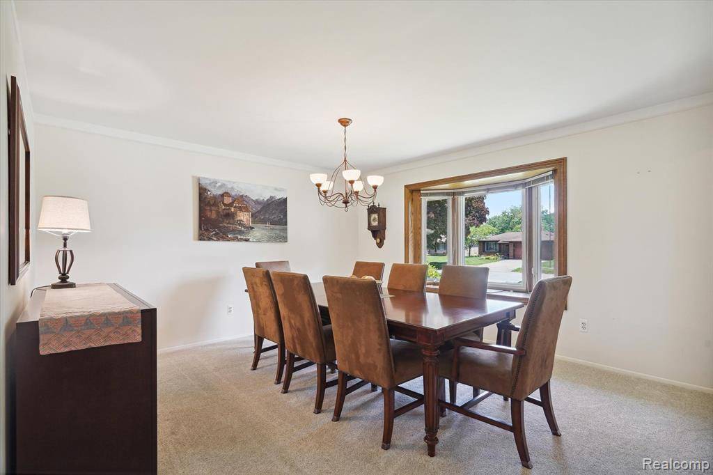 Livonia, MI 48154,14857 BASSETT Street