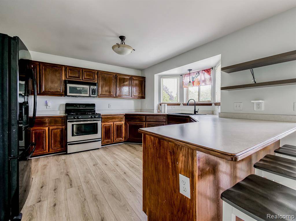 Trenton, MI 48183,23214 STACEY Drive