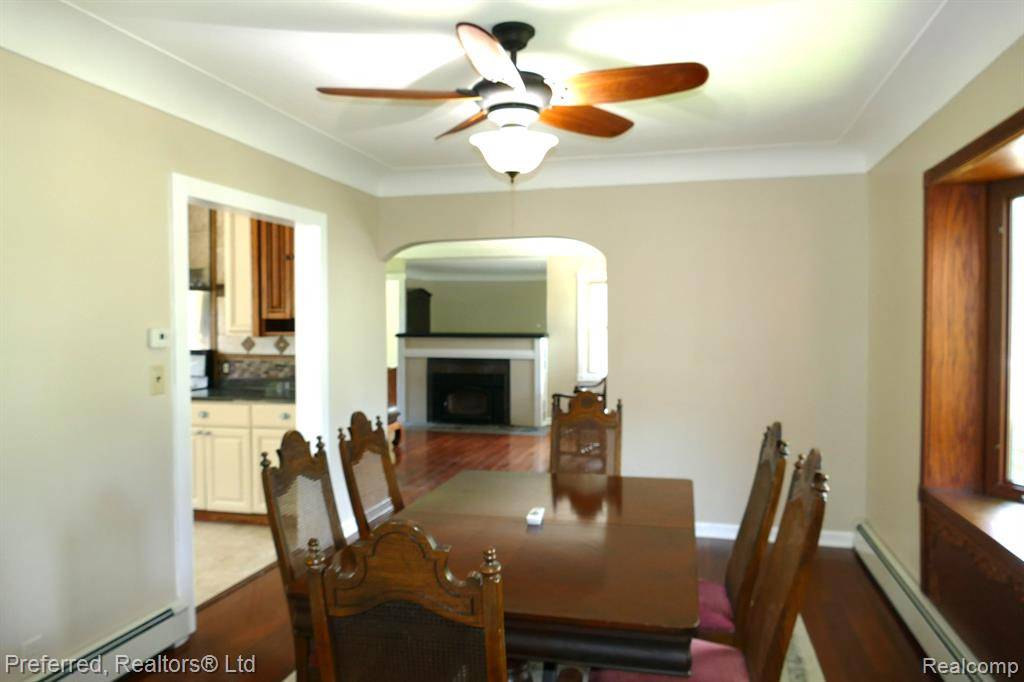 Van Buren, MI 48111,12705 Evelyn Court