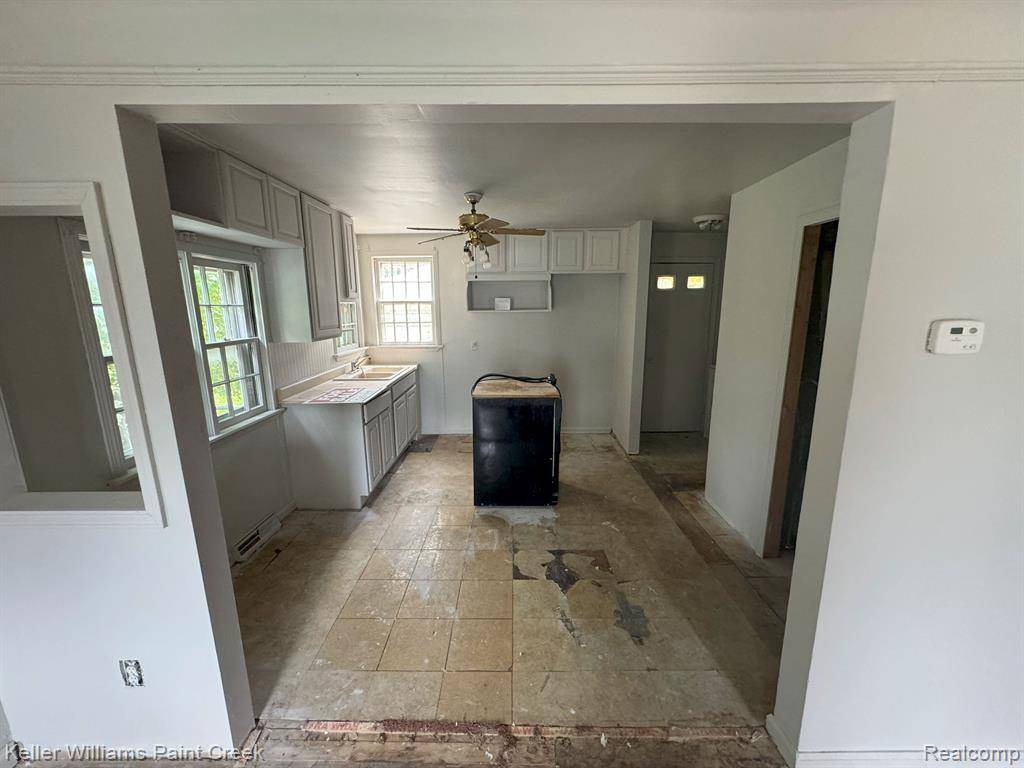 Garden City, MI,28643 BEECHWOOD Street