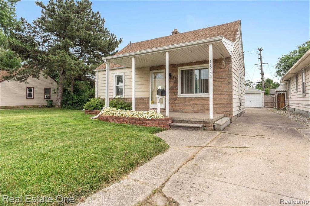 Allen Park, MI 48101,17445 ANNE Avenue
