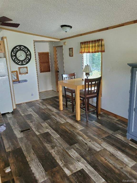 Mayville Vlg, MI 48744,57 W MURPHY LAKE Road