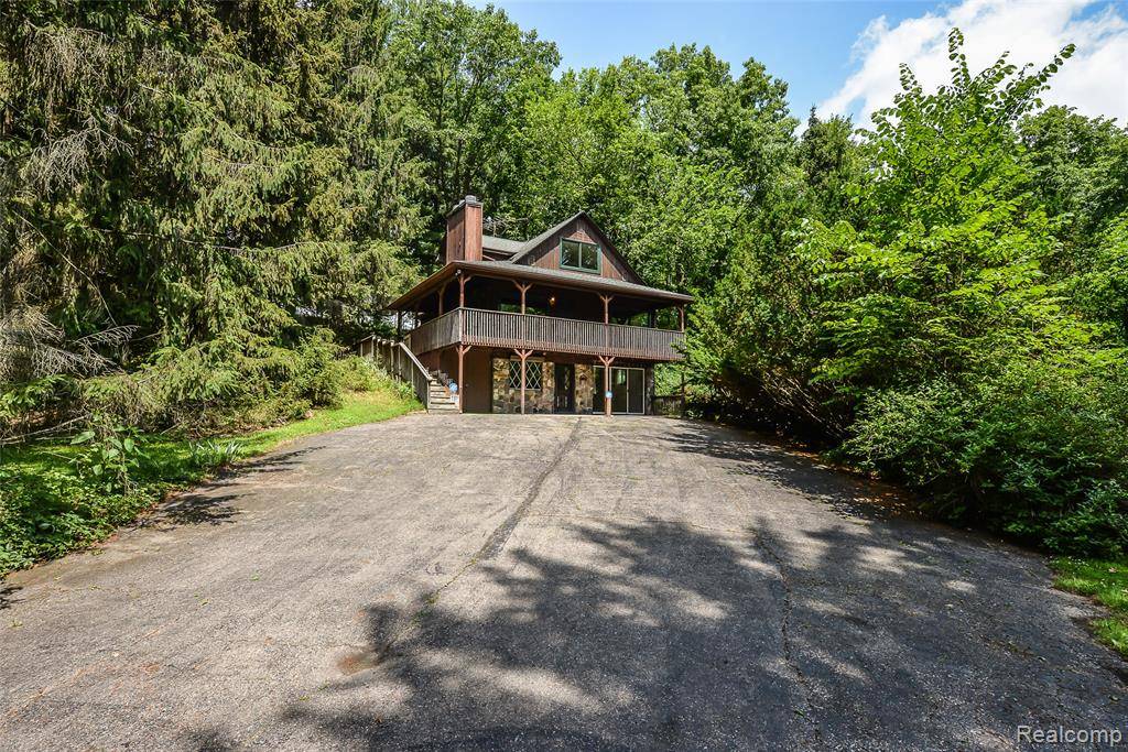 Gregory, MI 48137,17750 DEXTER Trail