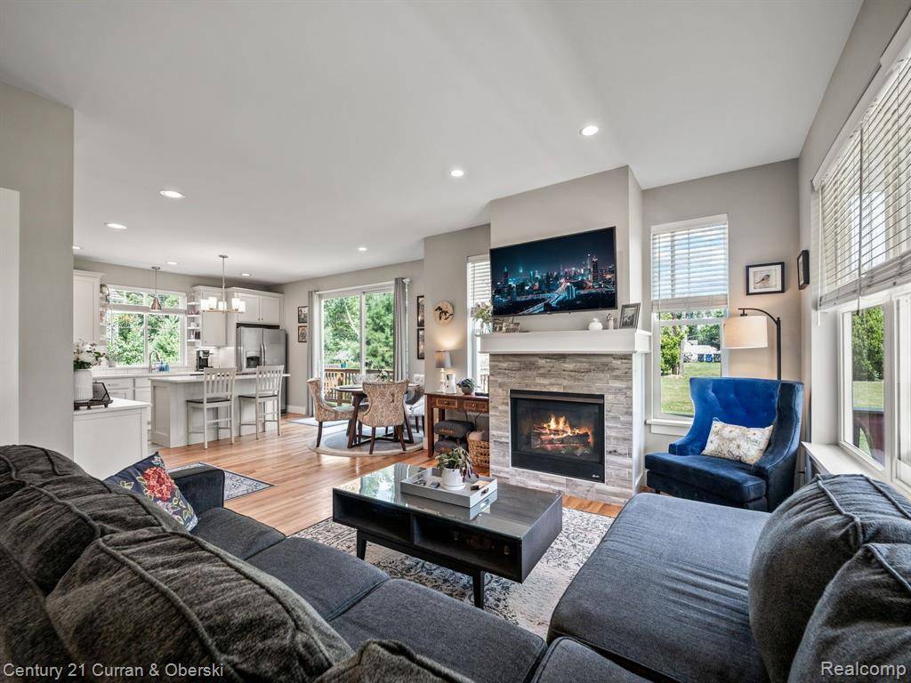 Ann Arbor, MI 48103,615 IRONWOOD Drive