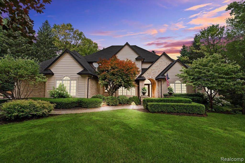Brighton, MI 48116,6246 WINDEMERE