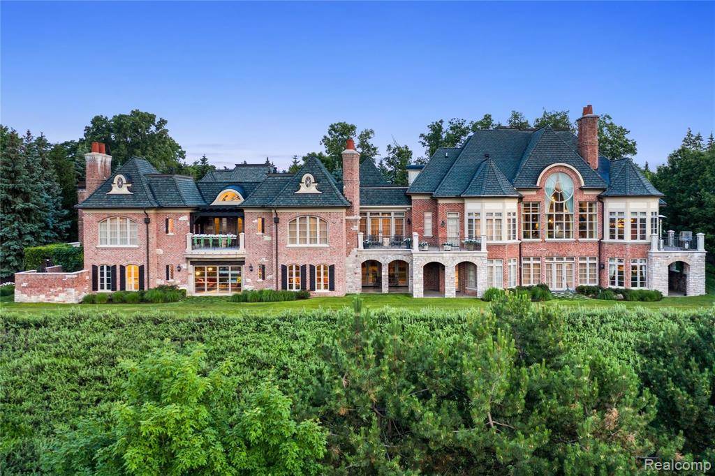 Bloomfield Hills, MI 48302,2756 TURTLE BLUFF Drive