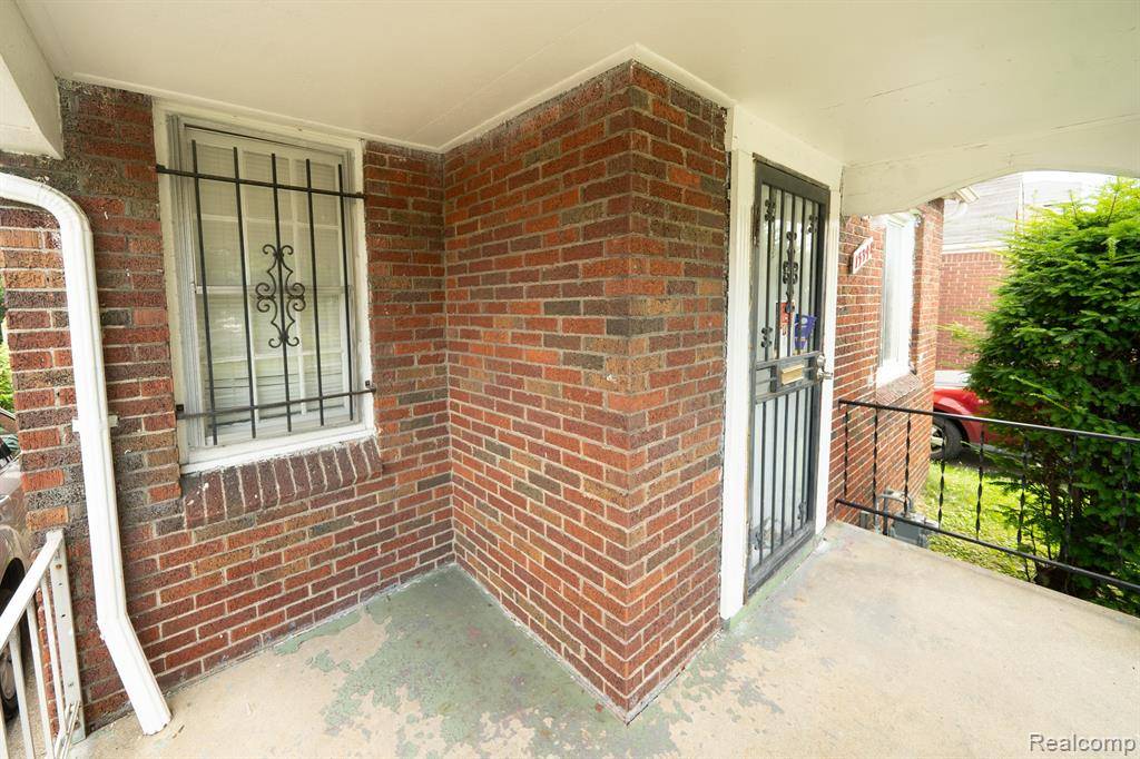 Detroit, MI 48227,15341 MARLOWE Street