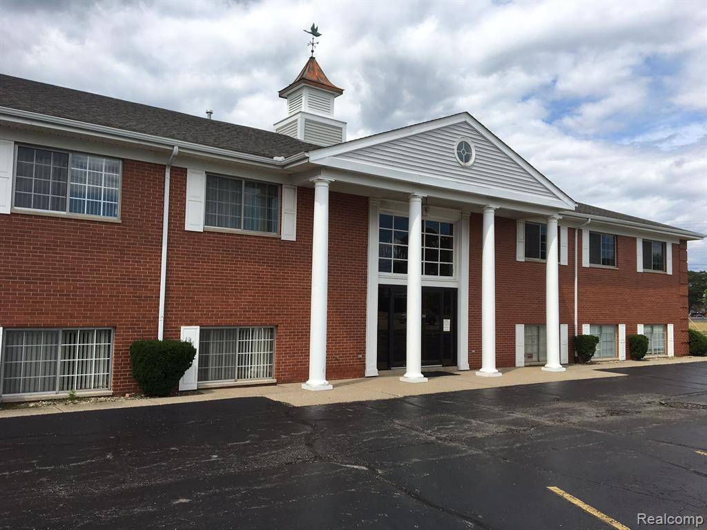 Troy, MI 48084,2820 W MAPLE Road Road