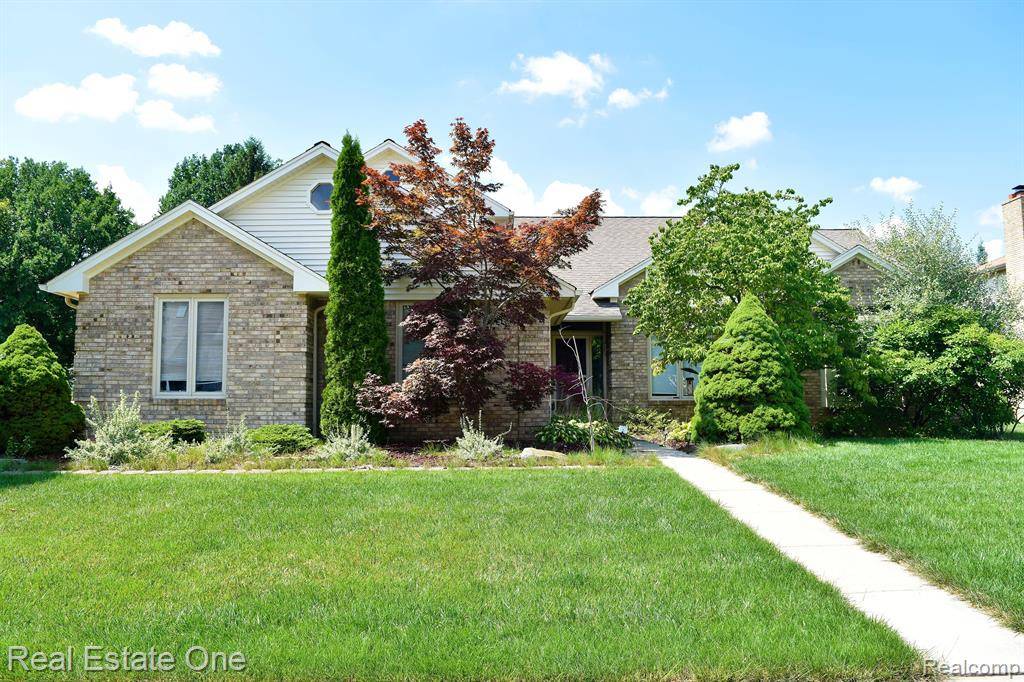 Troy, MI 48085,5841 RUBY Drive