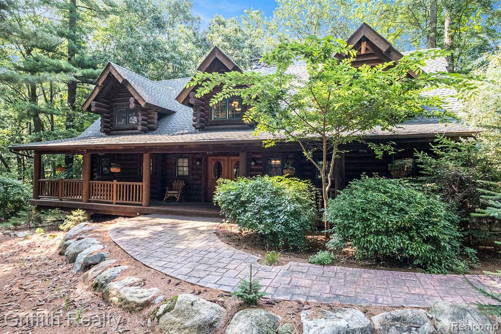 Brighton, MI 48114,11245 GUYN Drive