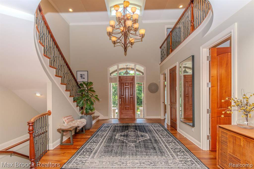 Northville, MI 48335,21480 LUJON Court