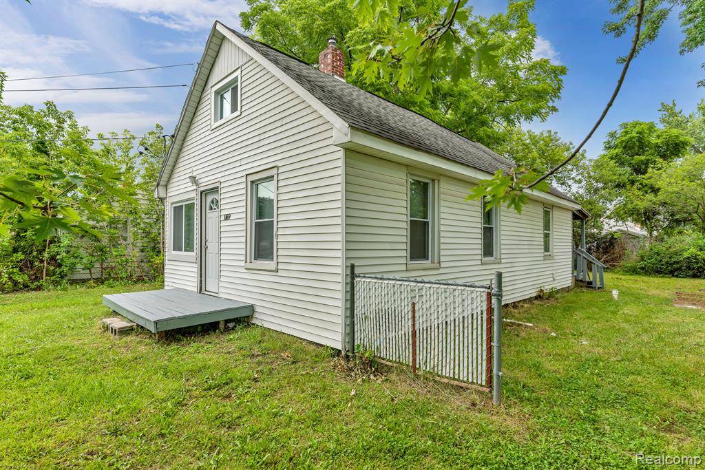 Burton, MI 48529,1169 Carman Street