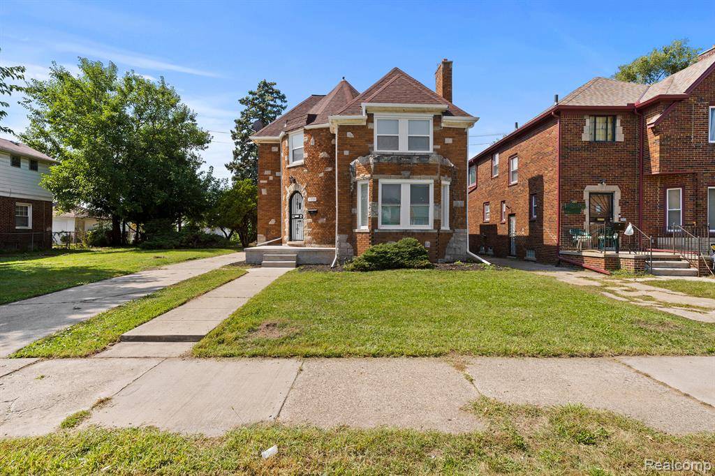 Detroit, MI 48221,17589 KENTUCKY Street
