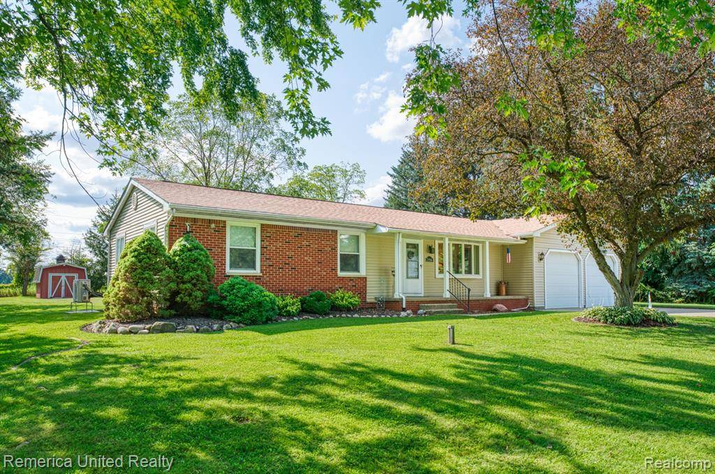 Howell, MI 48843,2556 CEDAR LAKE Road