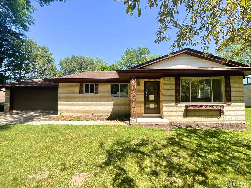 Shelby Twp, MI 48316,53044 RUANN Drive