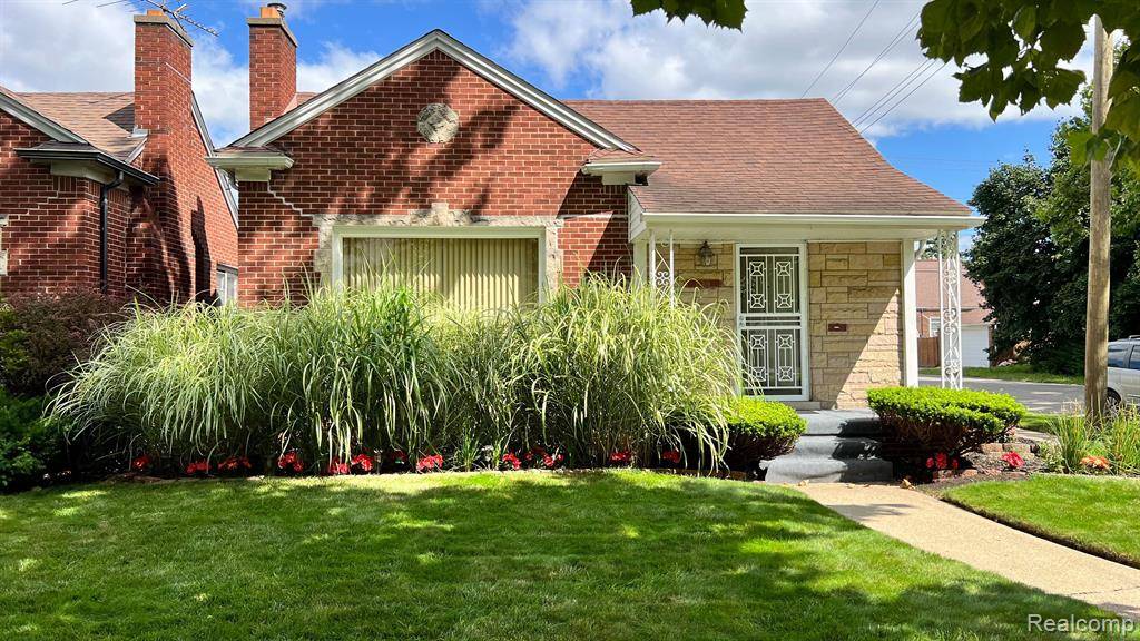 Detroit, MI 48205,15309 COLLINGHAM Drive