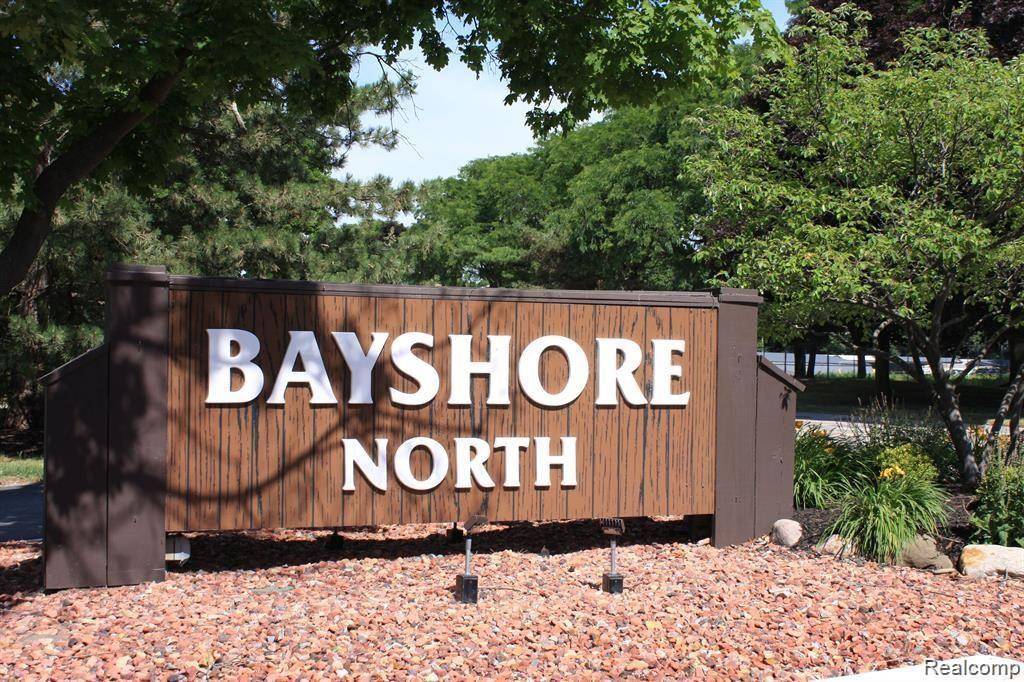 Belleville, MI 48111,48445 BAYSHORE Drive