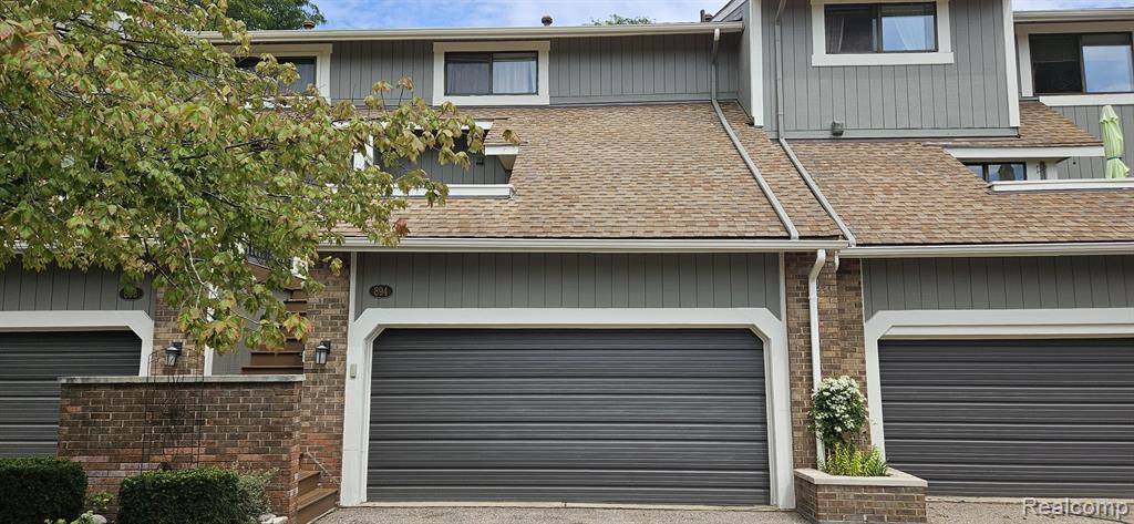 Northville, MI 48167,894 YORKTOWN