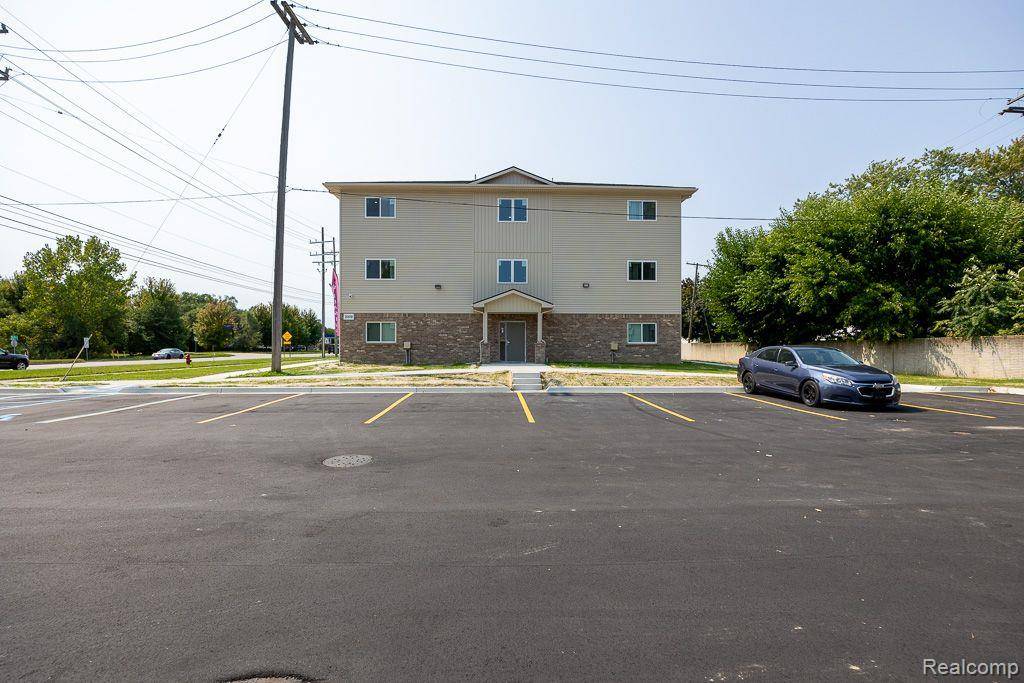 Wayne, MI 48184,35410 VAN BORN Road