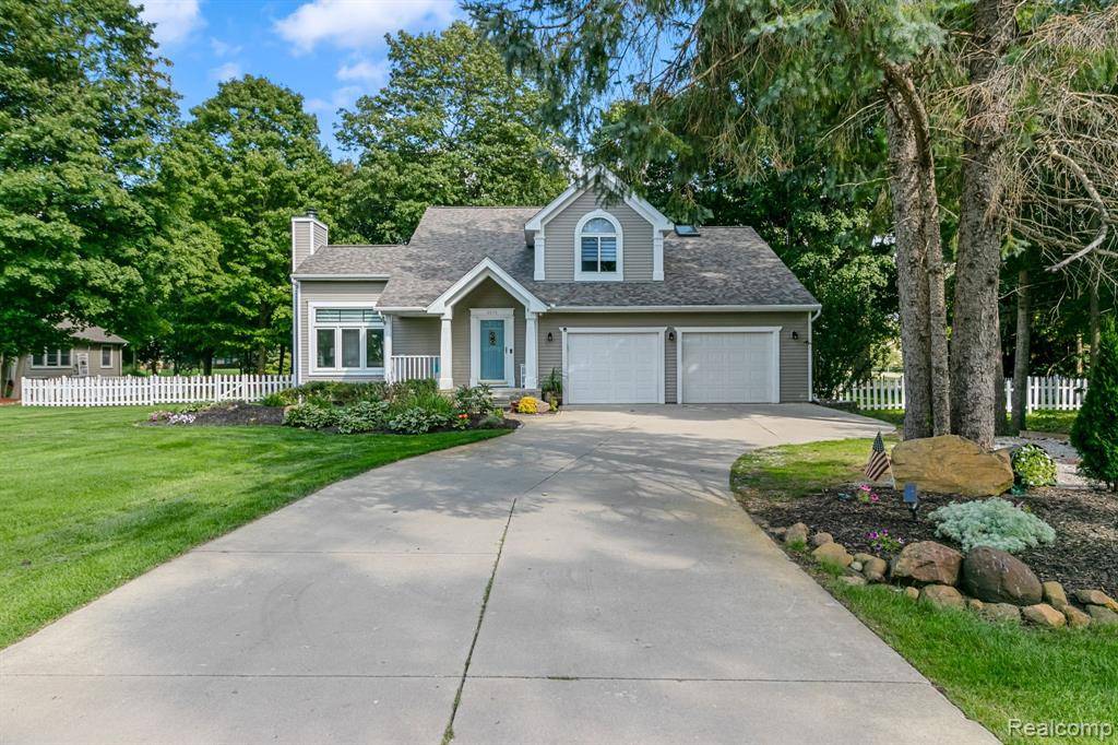 South Lyon, MI 48178,9979 Calla Drive