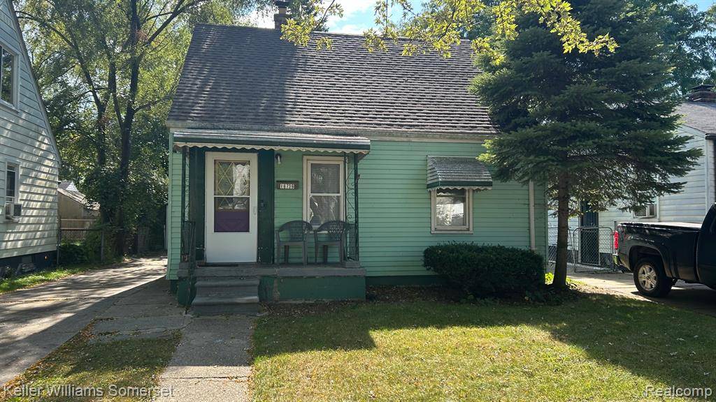 Harper Woods, MI 48225,18736 KENOSHA Street