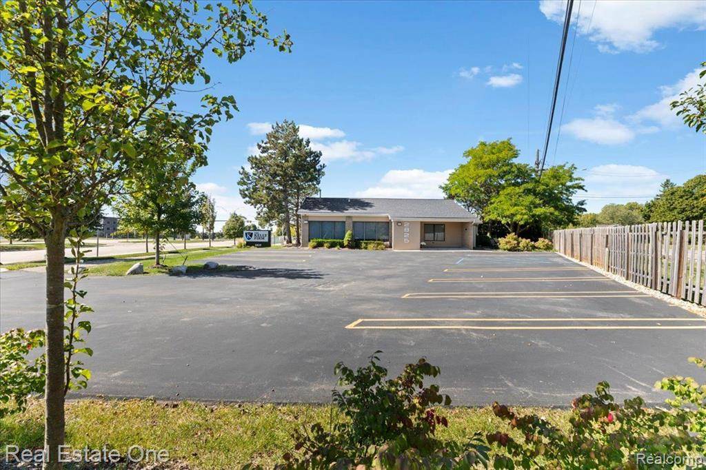 Auburn Hills, MI 48326,2825 UNIVERSITY Drive