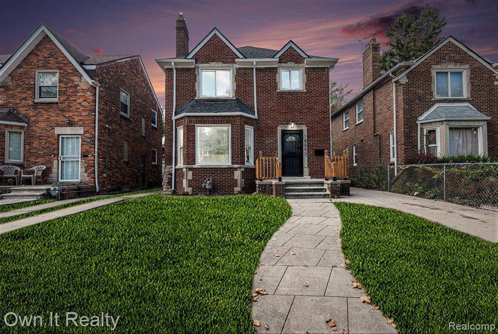 Detroit, MI 48221,18297 WOODINGHAM Drive