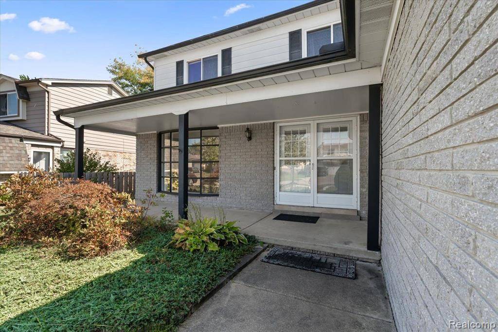 Canton, MI 48187,44020 HARSDALE Drive