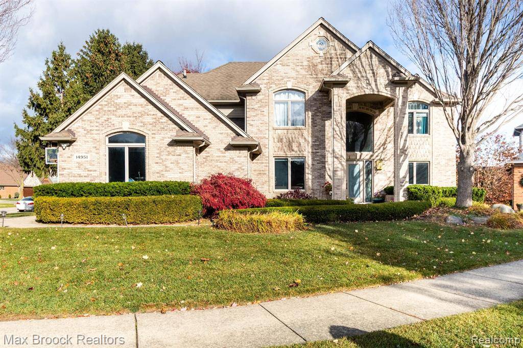 Sterling Heights, MI 48313,14951 PARK VIEW