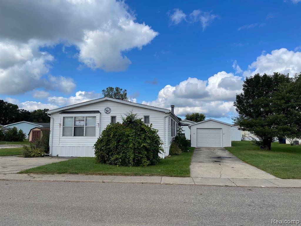 Swartz Creek, MI 48473,87 Mount Everest Way