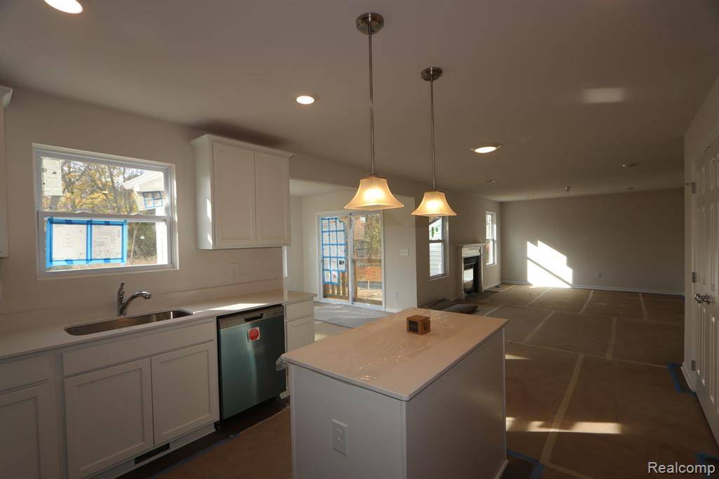 Chelsea, MI 48118,624 COUNTRYSIDE Drive