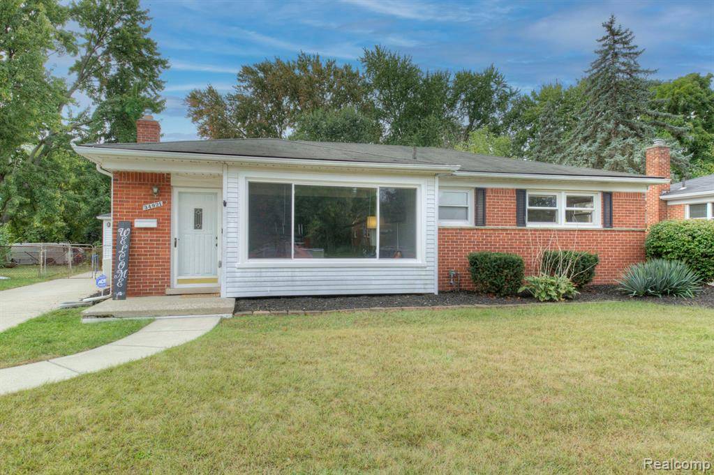 Livonia, MI 48150,34921 PARKDALE Street