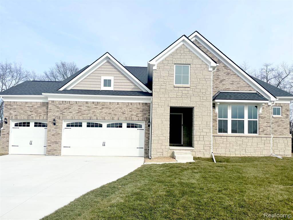 Ann Arbor, MI 48108,5532 TIMBER GLEN Court