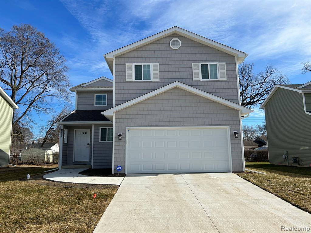 Waterford, MI 48329,3995 Lotus Landing Circle