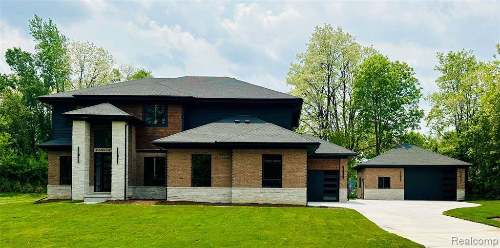 Leonard, MI 48367,9 ANNANDALE