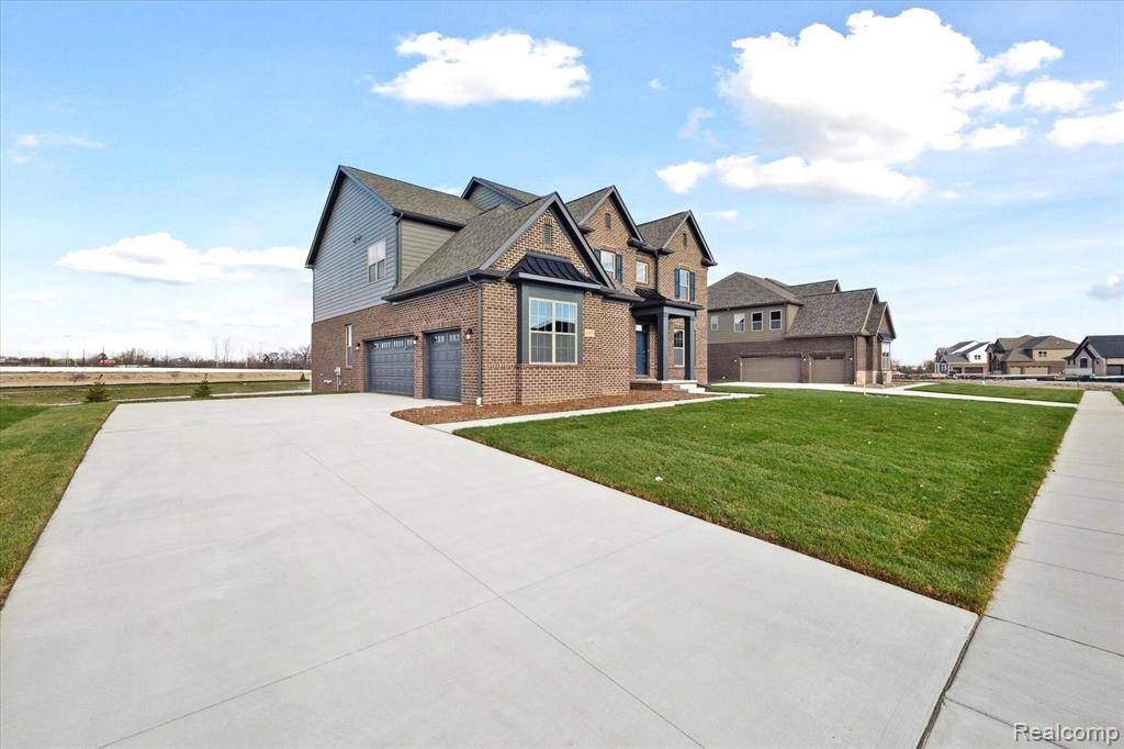 Washington, MI,11927 ROMEO Lane