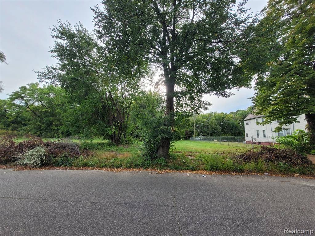 Detroit, MI 48207,2525 MELDRUM Street