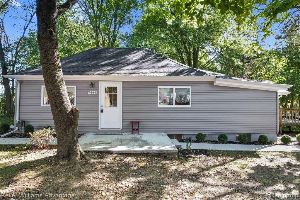 Brighton, MI 48116,7466 LONGWORTH Drive
