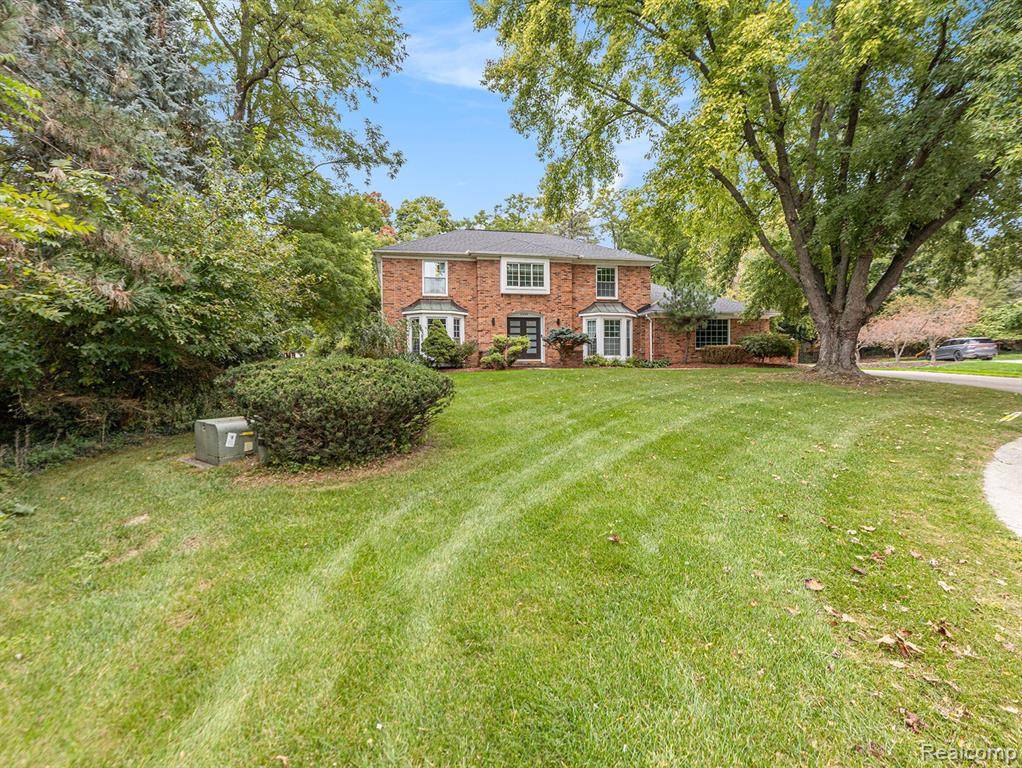 Northville, MI 48167,41490 WOODRIDGE