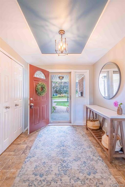 Plymouth, MI 48170,14956 ROBINWOOD Drive