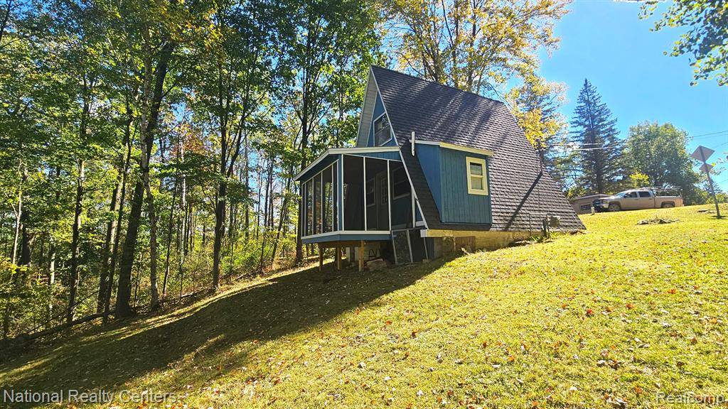 Lake, MI 48632,5231 SUMMIT Court