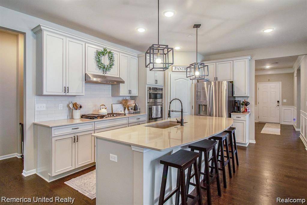 Brighton, MI 48116,4635 CRESTWAY Drive