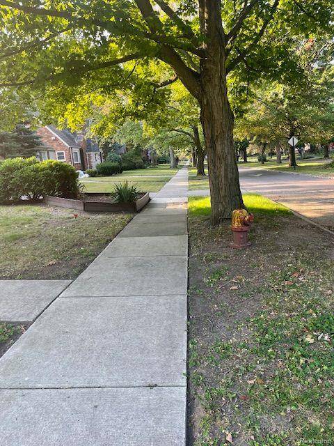 Detroit, MI 48223,15480 WARWICK Street