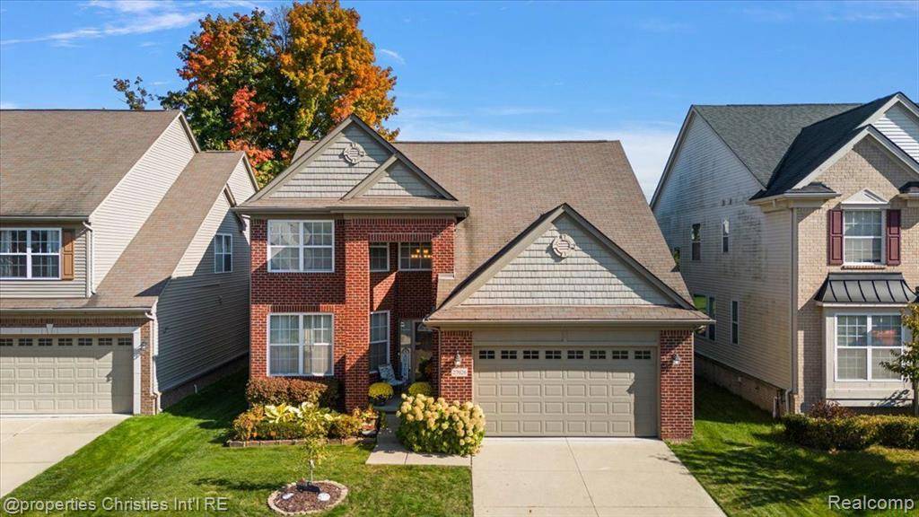 Novi, MI,27026 MAXWELL