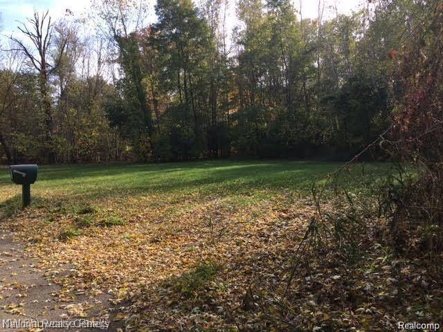 Commerce Twp, MI 48382,0 Garthby Street