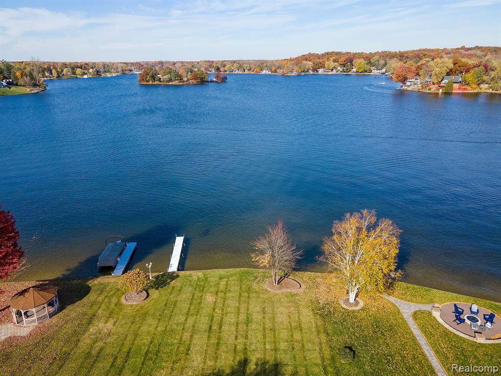 Brighton, MI 48114,8357 Hilton Road