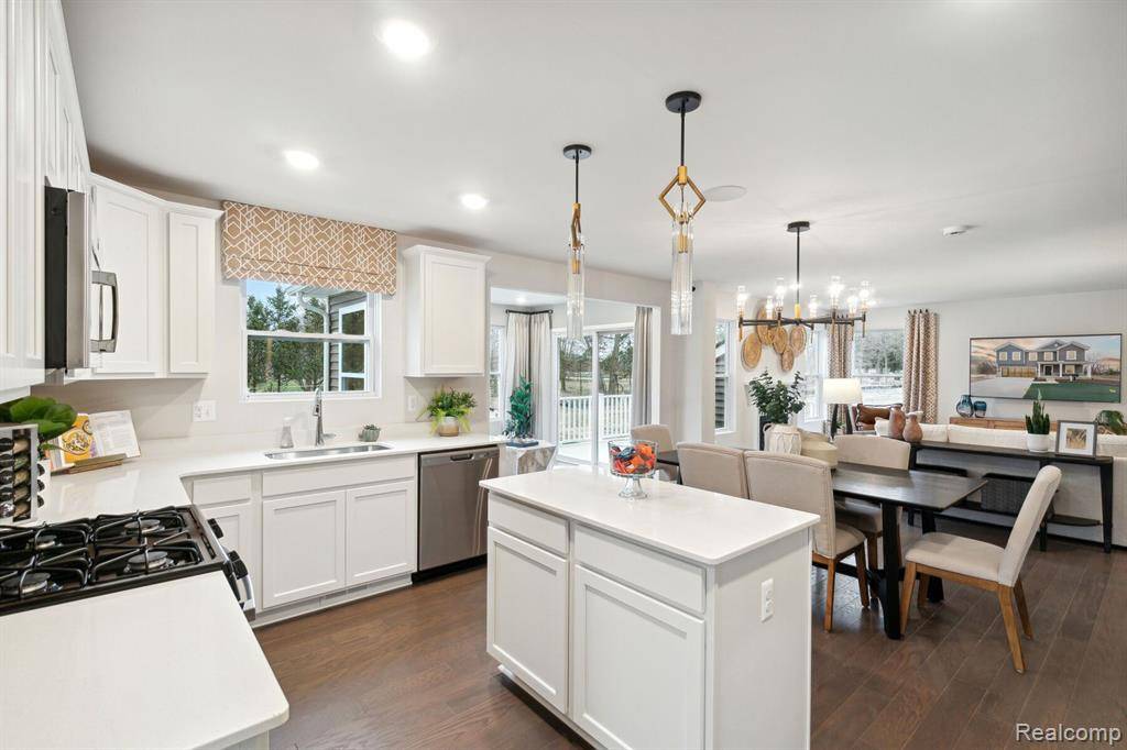 Van Buren, MI 48111,14336 OLD OAK Trail