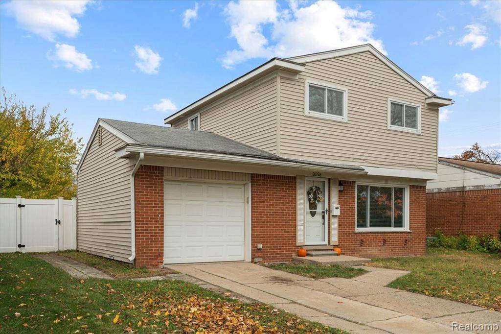 Westland, MI 48186,30728 GRANDVIEW Avenue